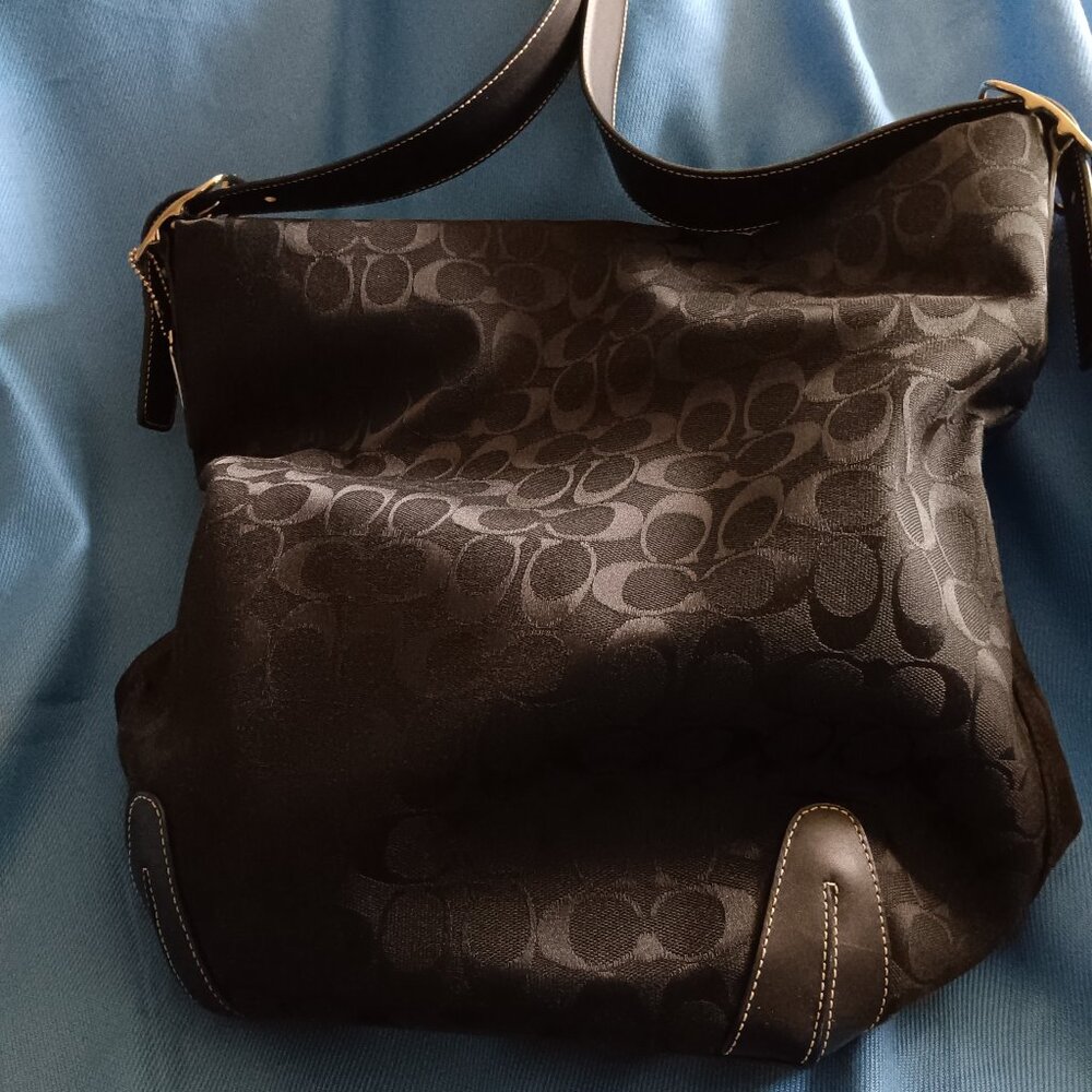 Authentic Coach Shopping